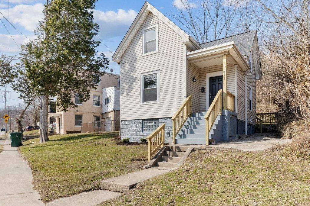 Real estate listing image