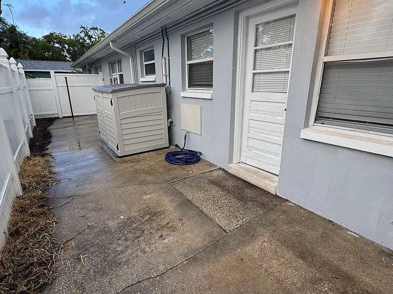 408 New York Ave — Photo 13