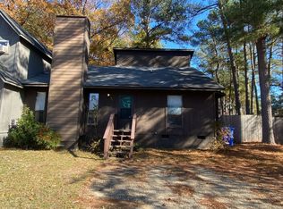 840 Danish Dr, Fayetteville, NC 28303