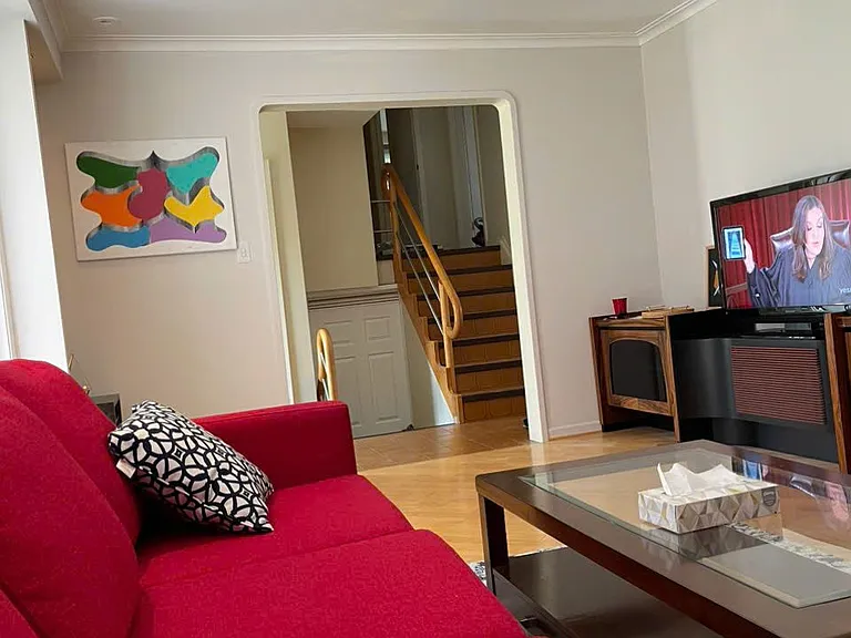 1 Cotillion Ct — Photo 16