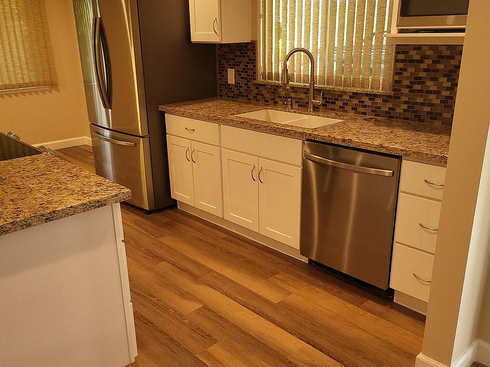 1st image of 4832 National Ave #4832