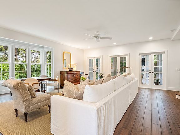 4th image of 1300 Palmetto Ct APT 109