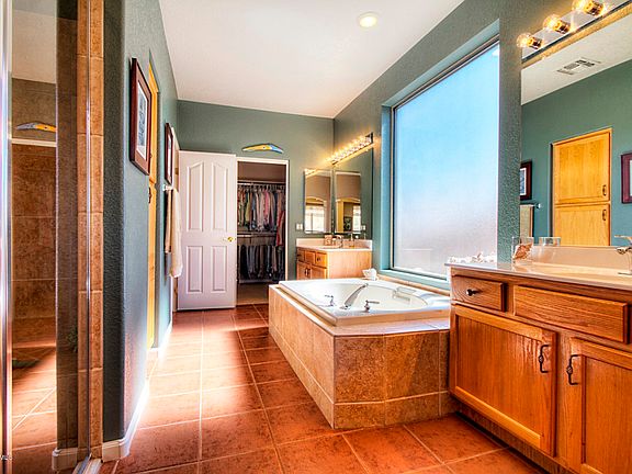 5th image of 38644 S Sand Crest Dr
