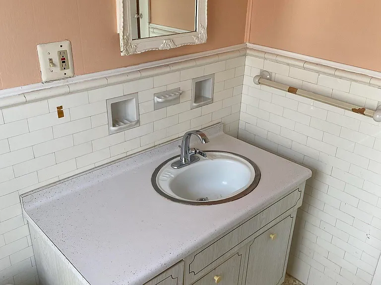 5 N Bartram Ave #B — Photo 18