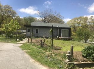 11 Highland Ave, Johnston, RI 02919