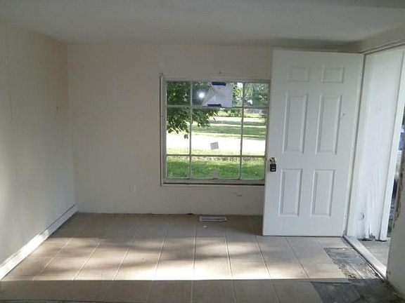5th image of 5229 W Naomi St