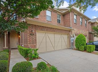 424 Hunt Dr, Lewisville, TX 75067