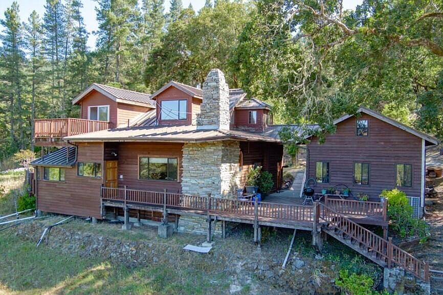 1st image of 3830 Thomas Rd