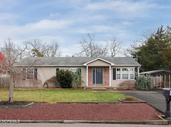 9 Center Place, Toms River, NJ 08753