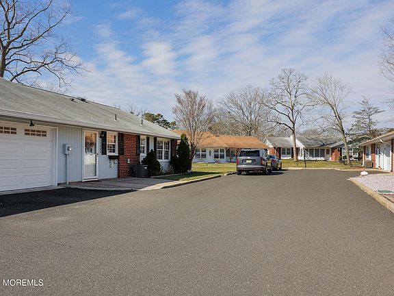 5th image of 1108A Argyll Circle