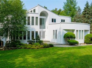 70 Random Farms Cir, Chappaqua, NY 10514