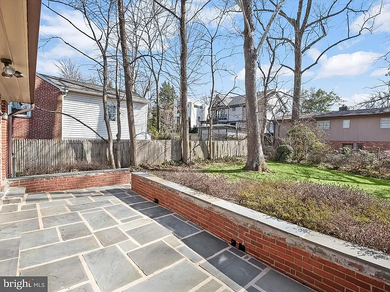 4910 Essex Ave — Photo 29