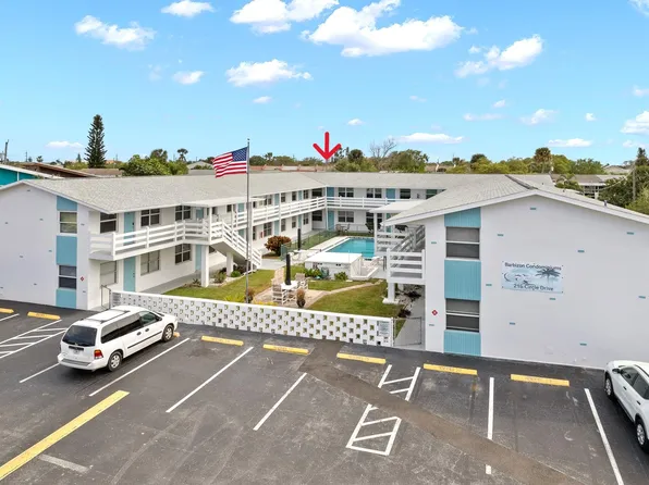 215 Circle Dr APT 7, Cape Canaveral, FL 32920