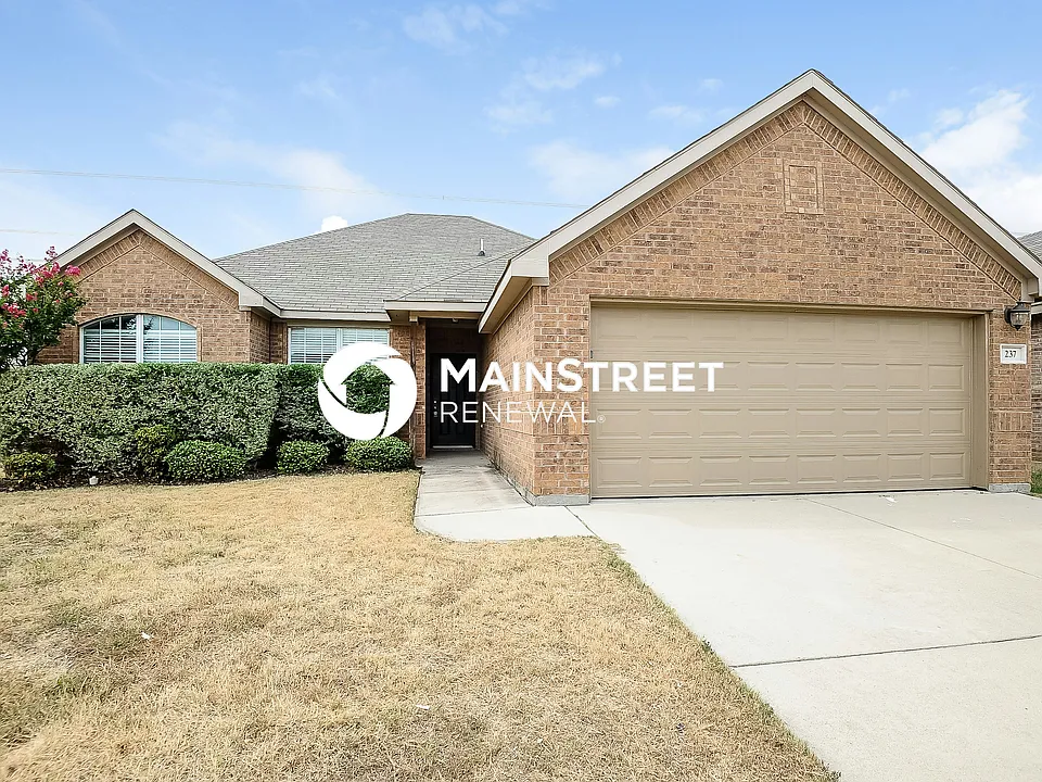 237 Kennedy Dr