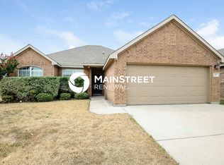 237 Kennedy Dr, Crowley, TX 76036