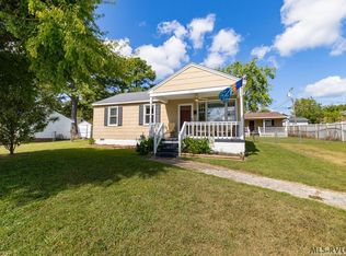 611 Marshall St, Roanoke Rapids, NC 27870