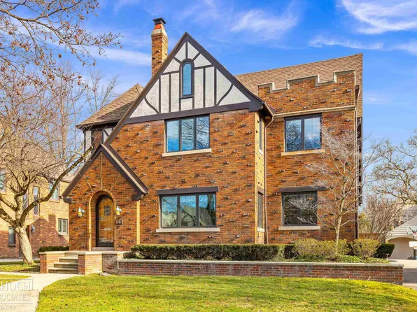 1140 Yorkshire Rd, Grosse Pointe Park, MI 48230