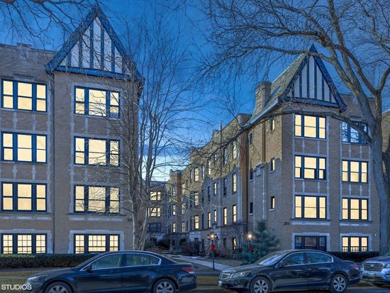 (Undisclosed Address), Evanston, IL 60202