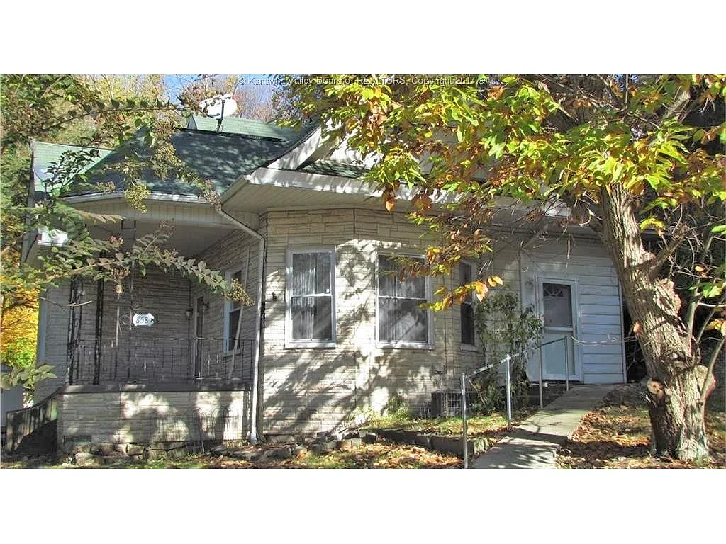 858 Rock Quarry Ln photo 1