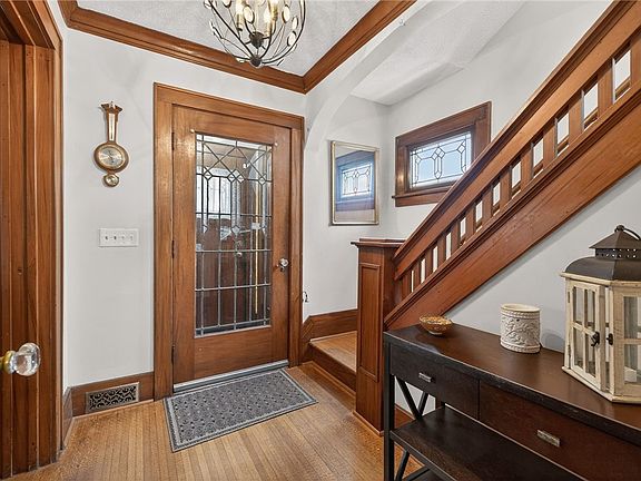 4th image of 506 Hurstbourne Rd