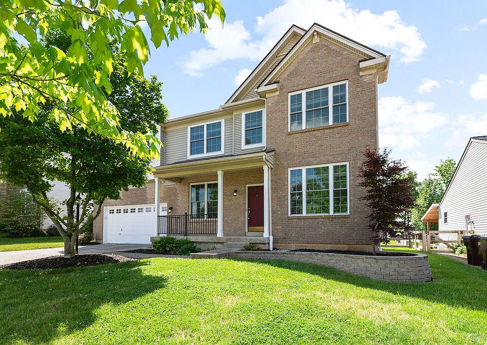 1st image of 9788 Cherbourg Dr