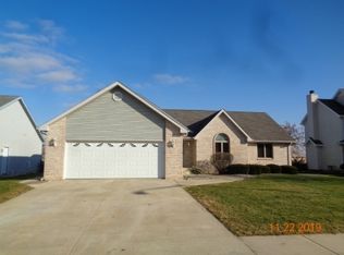 1385 Galaxy Way, Bourbonnais, IL 60914