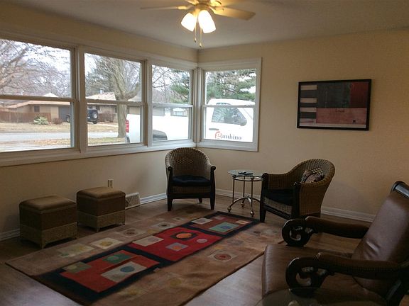 3rd image of 1412 Cynthia Dr