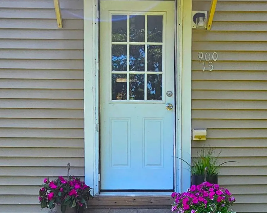 Come on in!