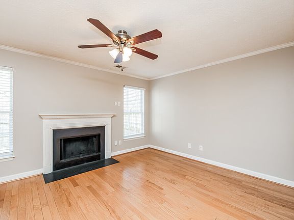 4th image of 3236 Penn Meade Way