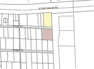 608 Fort Macon Rd, Atlantic Beach, NC 28512