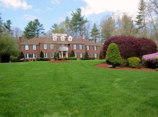 11 Kelley Ln, Atkinson, NH 03811