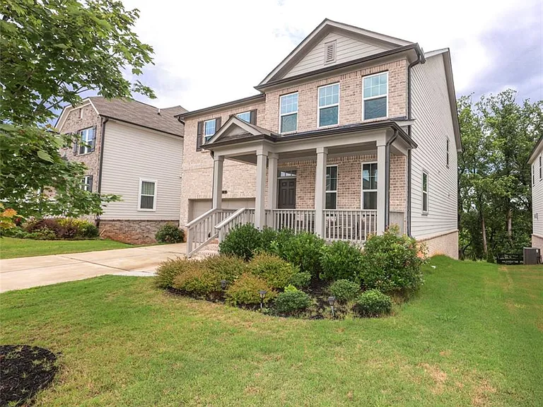 5575 Coltman Dr — Photo 2