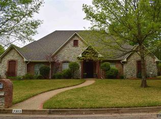7302 Cherrylaurel Cv, Tyler, TX 75703