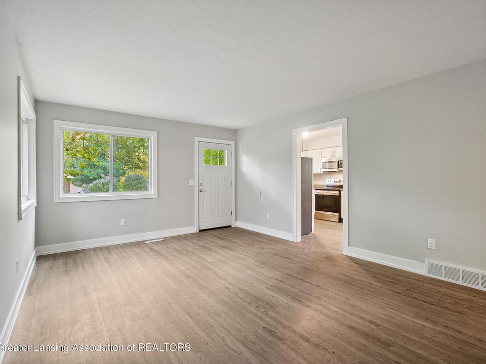 2320 Midwood St, Lansing, MI 48911 MLS 277275 Zillow