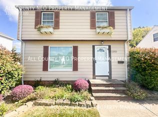 1303 Commonwealth Ave, Mayfield Heights, OH 44124