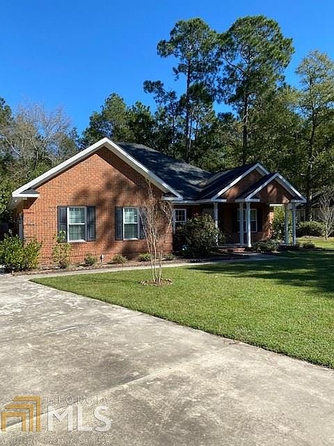 1st image of 106 Greentree Ct