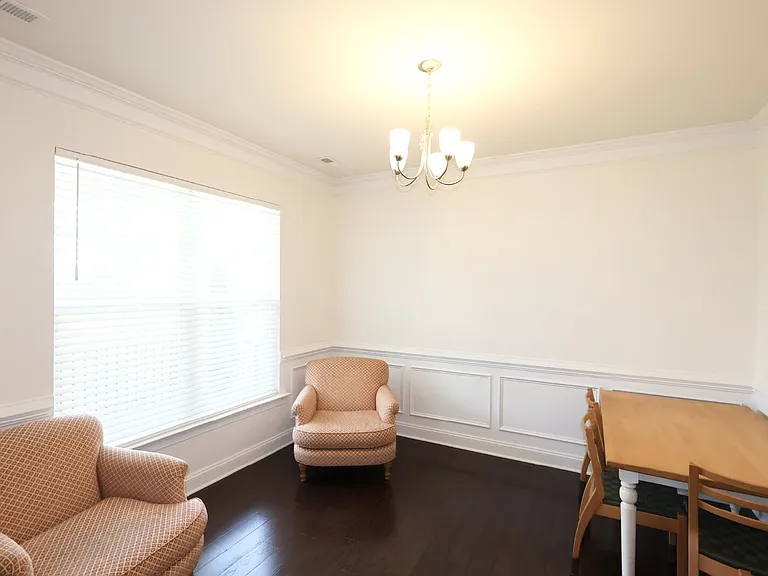 15507 Morocco Ln — Photo 10