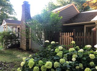 105 Manners Ave, Naugatuck, CT 06770