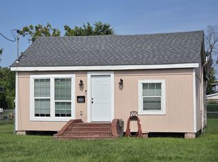 906 N Lyons St, Lake Charles, LA 70601