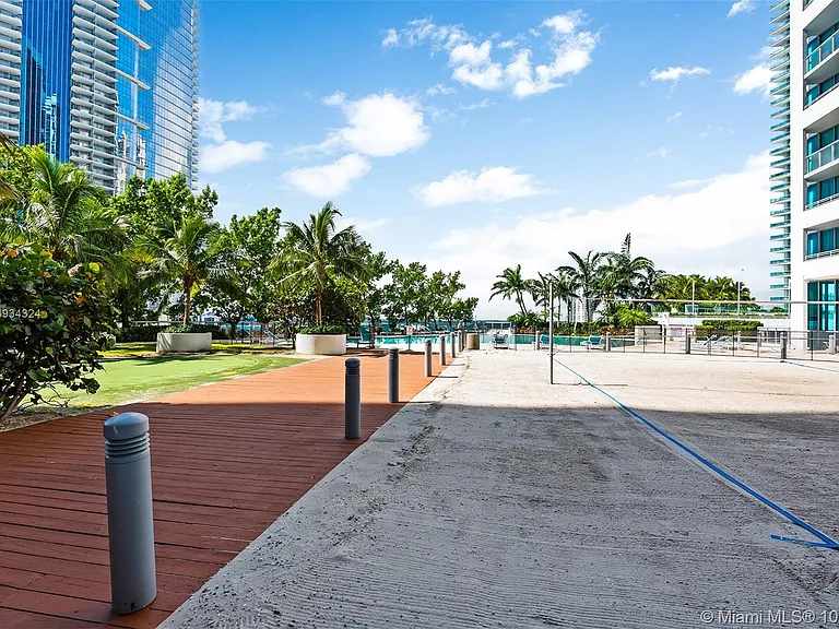 888 Biscayne Blvd #30111 — Photo 7