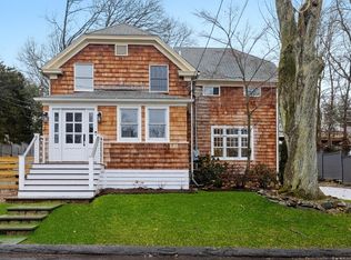 22 Harstrom Place, Norwalk, CT 06853
