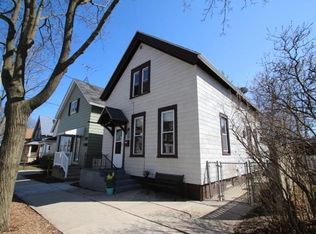 715 E Conway St, Milwaukee, WI 53207