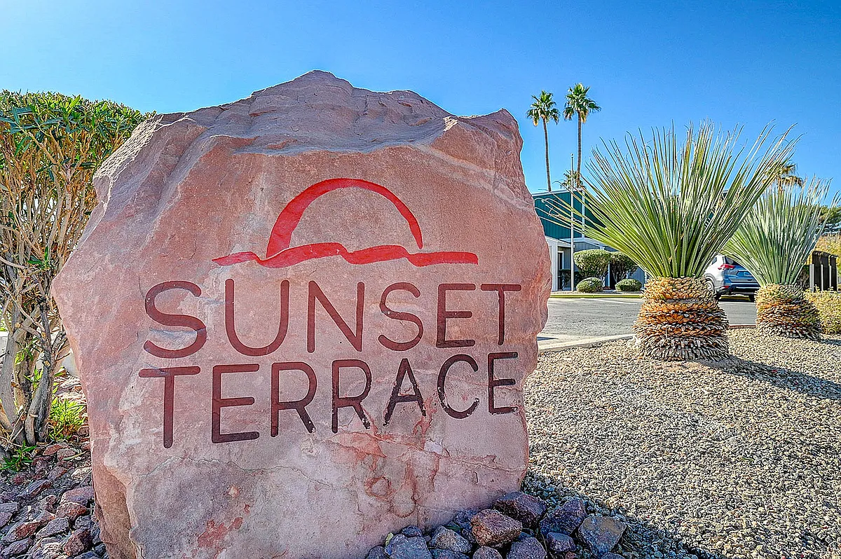 Sunset Terrace - Apartments For Rent in Las Vegas - Sunset Terrace