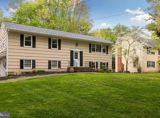 94 Hightstown Rd, Princeton Junction, NJ 08550