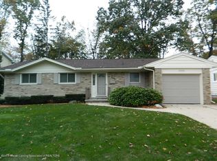 2906 Tulane Dr, Lansing, MI 48912
