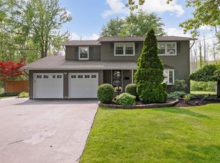 7711 Anchor Dr, Liverpool, NY 13090