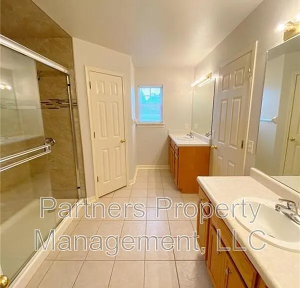 1633 S Tally Ho Dr — Photo 8