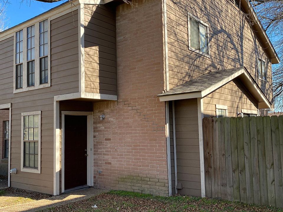 1st image of 1803 Woodsman Dr APT D