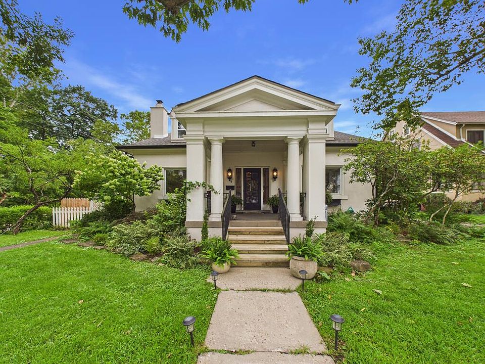 1st image of 1 Hazlett Court