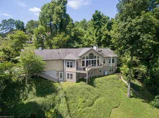 278 Country Ridge Rd, Laurel Park, NC 28739